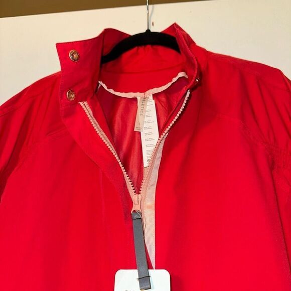 Fabletics Women’s Gianna II Water Resistant Jacket Red Small NWT - Picture 4 of 12